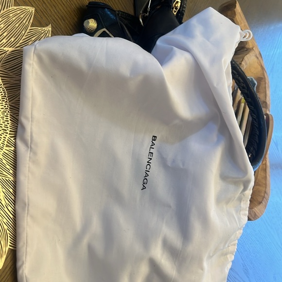 Balenciaga Giant 21 Gold Hardware Work Bag in Black dust bag included - Picture 8 of 8